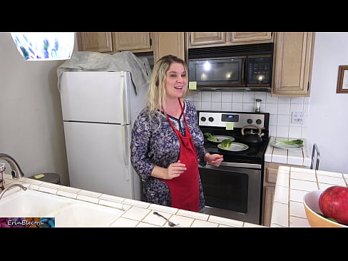 ❤️ Stepmom mulgere eum in culina ante diem suum Hard porn ad nos la.sexvideosex.top