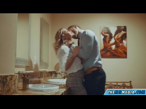 ❤️ Cum busty flava seducit in latrinae publicae Hard porn ad nos la.sexvideosex.top